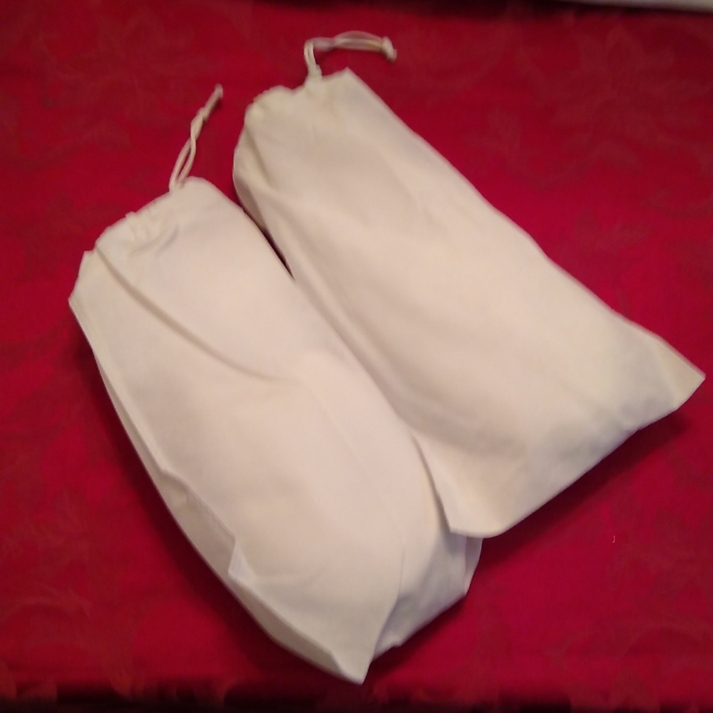 2pr ST.REGIS CAIRO EGYPT Slippers - Picture 2 of 4